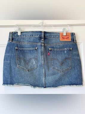 Levi's Blue Washed Denim Mini Skirt with Frayed Hem